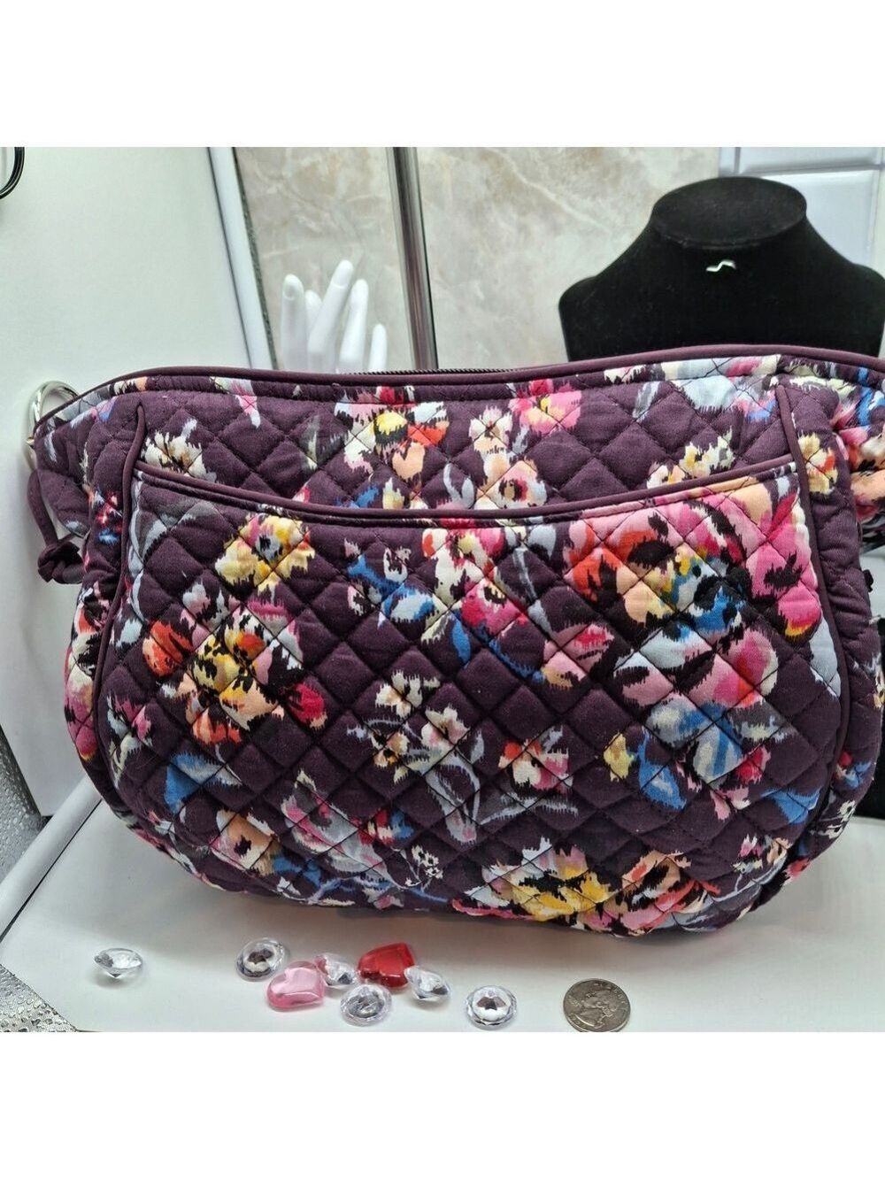 Vera Bradley Med Sized Floral Quilted Bag - Purple Like New - Picture 4 of 12